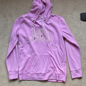 Under armour medium purple sweatshirt